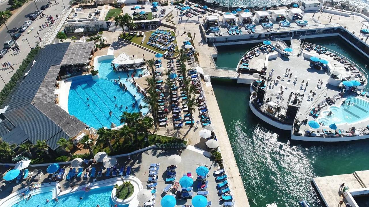 Riviera Hotel And Beach Lounge, Bejrút Exteriér fotografie